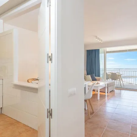 Frente Al Mar, Terraza, Altura Y Playa A 1 Min דירה